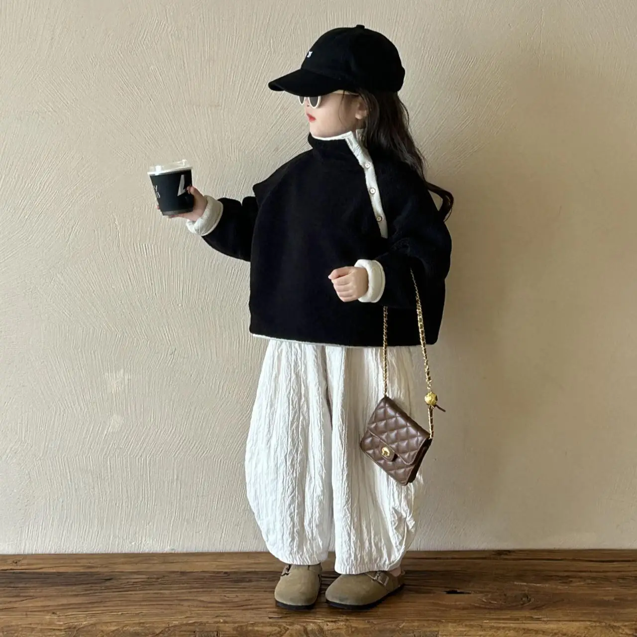 Girls Winter Padded Coat 2026 Fall Winter New Korean Childrens Wear Kids Quilted Plush Jacket Fleece Casual Pants