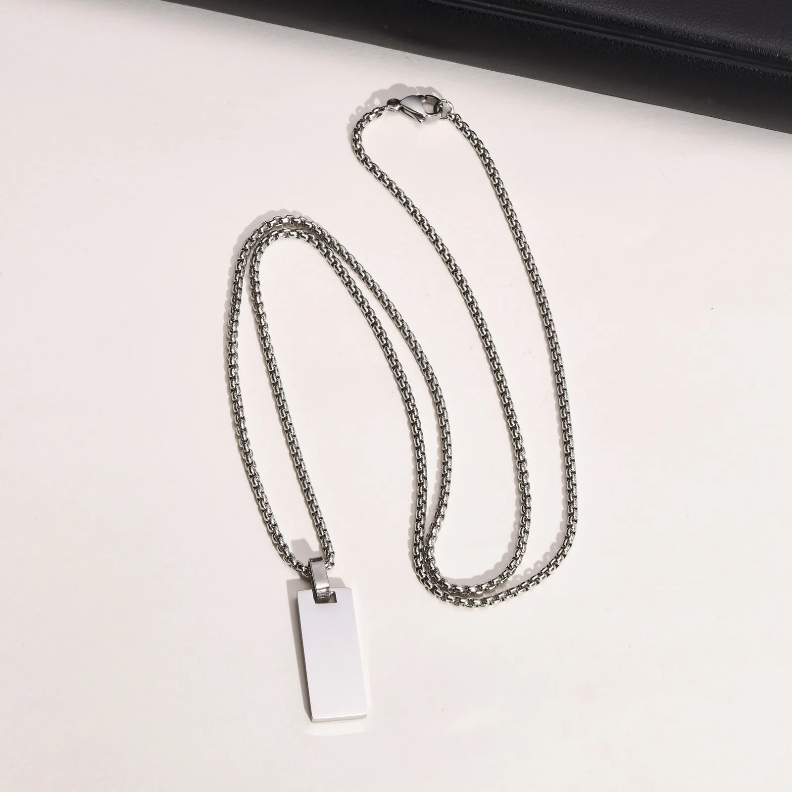 Vnox Free Customize Initial Necklaces for Men Women, Black Stainless Steel Geometric Rectangle Pendant with Box Chain, Name Gift