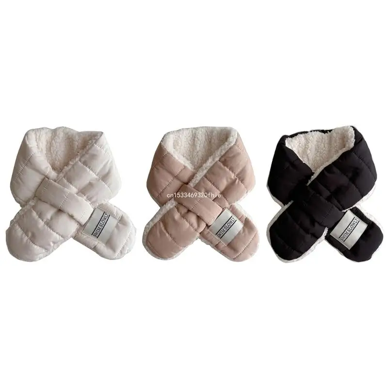 

Fashionable Plush Scarf Warm & Trendy Shoulder Cover Winter Fashion for Everyone