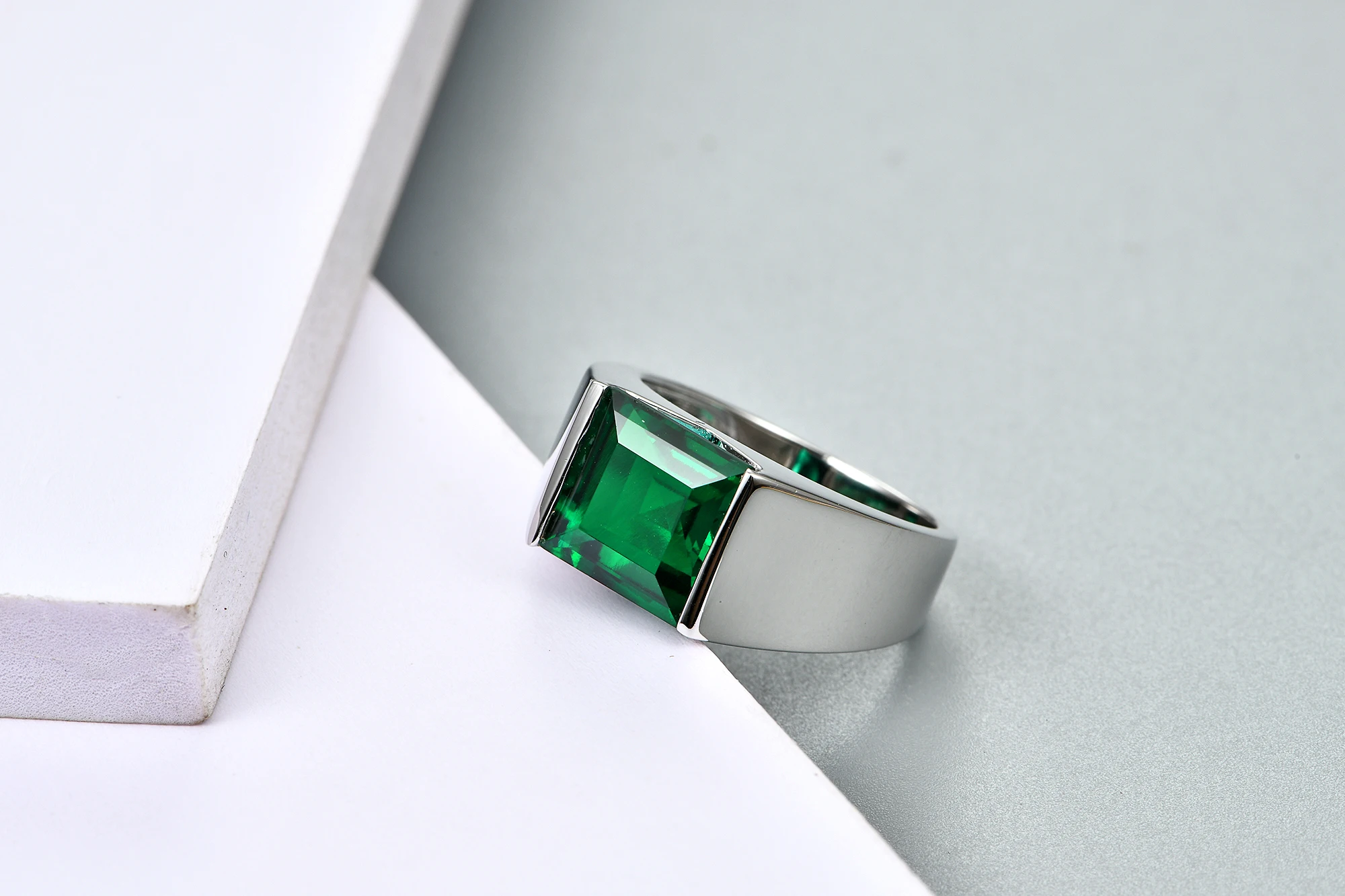 Men's S925 Silver Created Emerald Square Ring