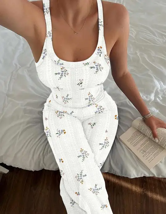 

2-Piece U-Neck Sleeveless Vest And Elastic Waist Wide Leg Pants Set Women's Casual Comfortable Fitness Clothing