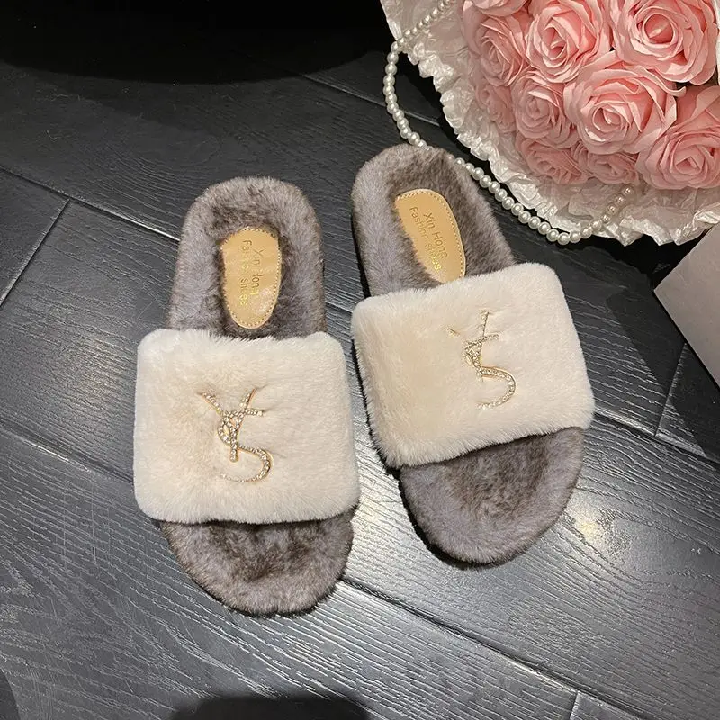 Mao Mao Rhinestone Slippers Are Worn In Autumn 2023, and The Thick-soled Autumn and Winter Luxury Sandals Are Worn