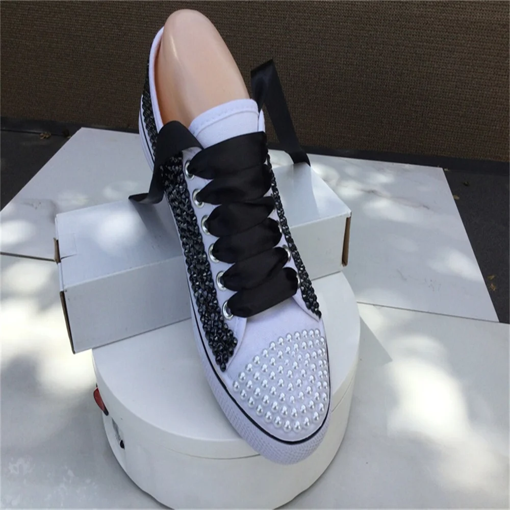 White low top black rhinestone pearl accessories customized style canvas shoes integrated sports casual shoes women\'s shoes35-46