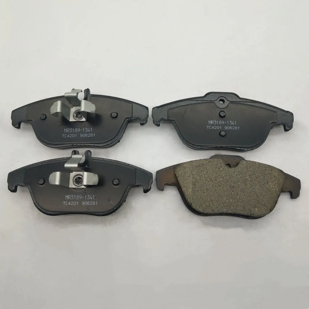 A0064206120 A0004200205 0054200720 Rear Brake Pads Pad Set Kit for Mercedes Benz C250 C300 C350 E350 E550