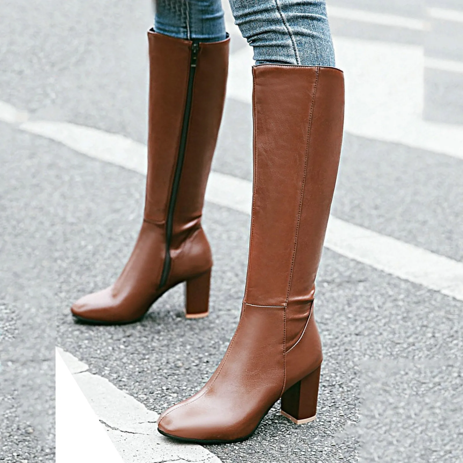 Calcetines de bota de invierno para mujer hasta la rodilla de cuero a la moda de tubo largo tacón de bloque puntiagudo de talla grande botas altas hasta el muslo para mujer