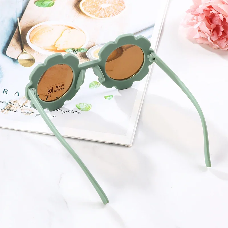 New Sun Flower Round Cute kids sunglasses UV400 for Boy girls toddler Lovely baby sun glasses Children Oculos de sol