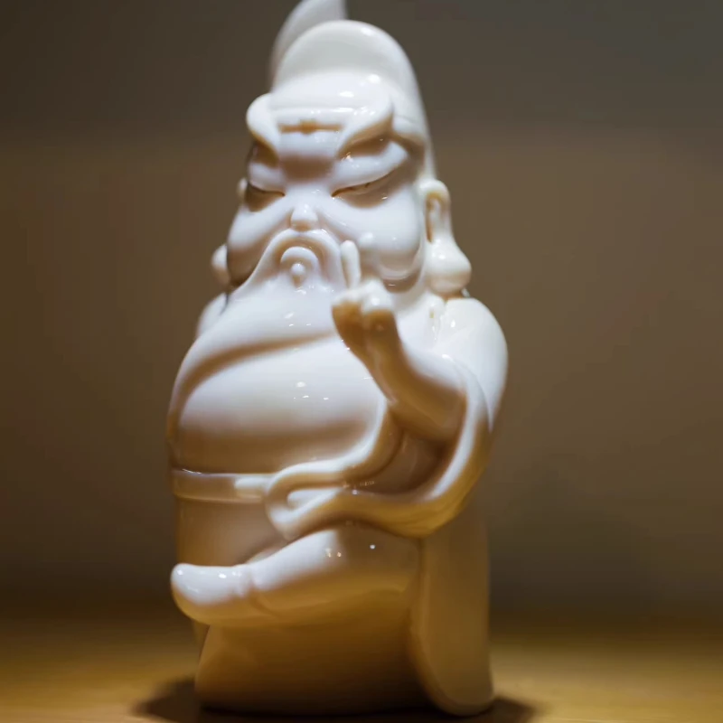 Guan Erye Guan Gong White Porcelain Mengqu Mighty Ornament