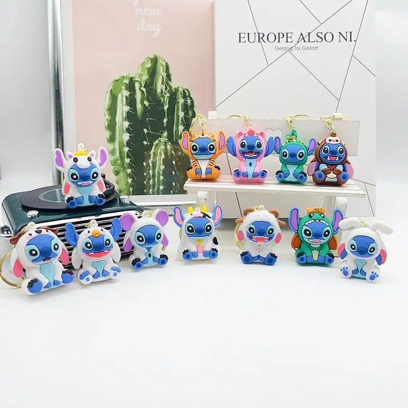 Hebilla colgante del bolso de la muñeca del llavero de la serie Stitch de la historieta, juguete de la caja ciega del llavero, regalo de cumpleaños