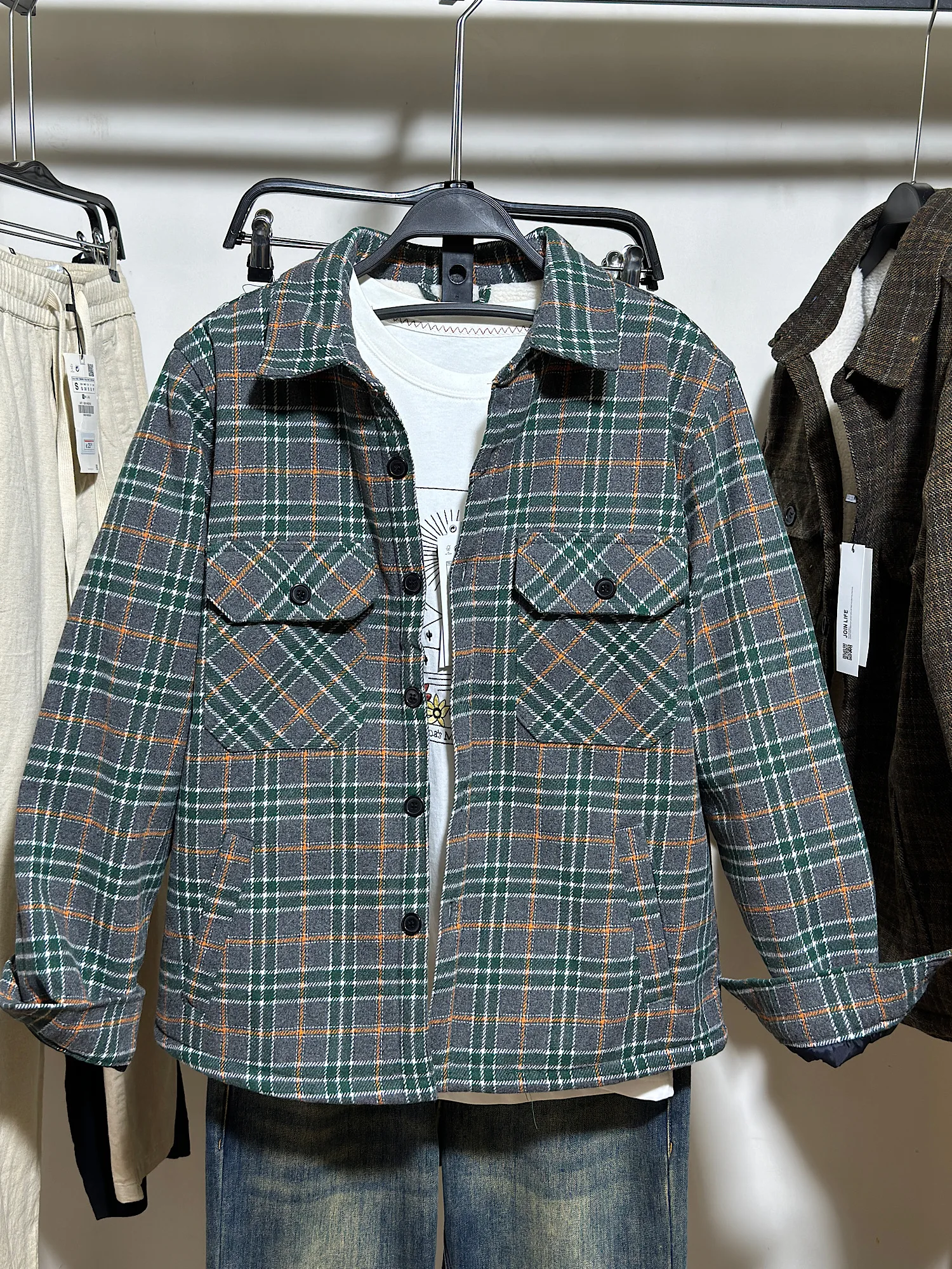 

Зимнее мужское повседневное хлопковое пальто Thiened Plaid irt Jaet с длинным светом Fce In-Sle Oversize