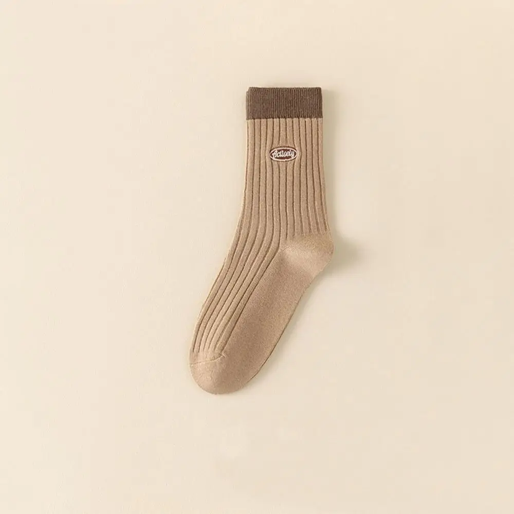 

5Pairs Fashion Retro Women's Cotton Socks Soft Thin Stripe Tube Socks Hosiery Breathable Mid-calf Socks Unisex