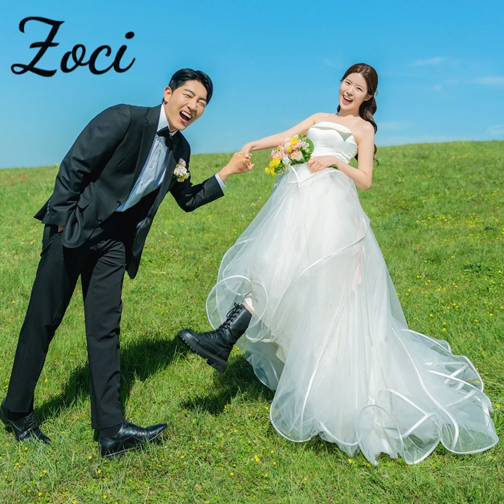 

Zoci Elegant Strapless Korea Wedding Dresses Fairy Tulle A Line Sleeveless Customized Corset Sweep Train Bride Gown Photos Shoot