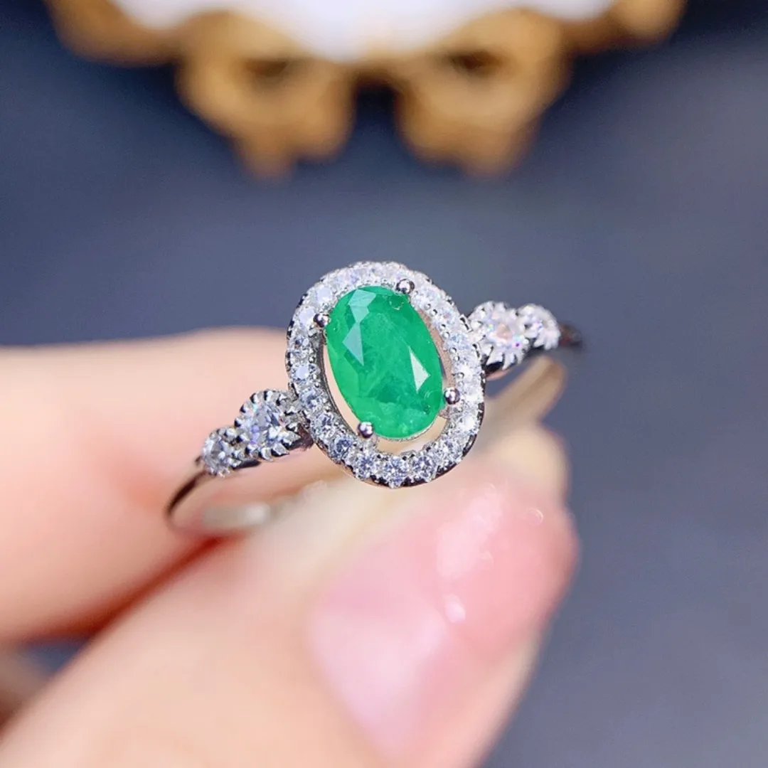 Anello verde smeraldo ovale stile semplice spedizione gratuita 4*6mm 0,5 ct gemma 925 gioielli in argento Sterling