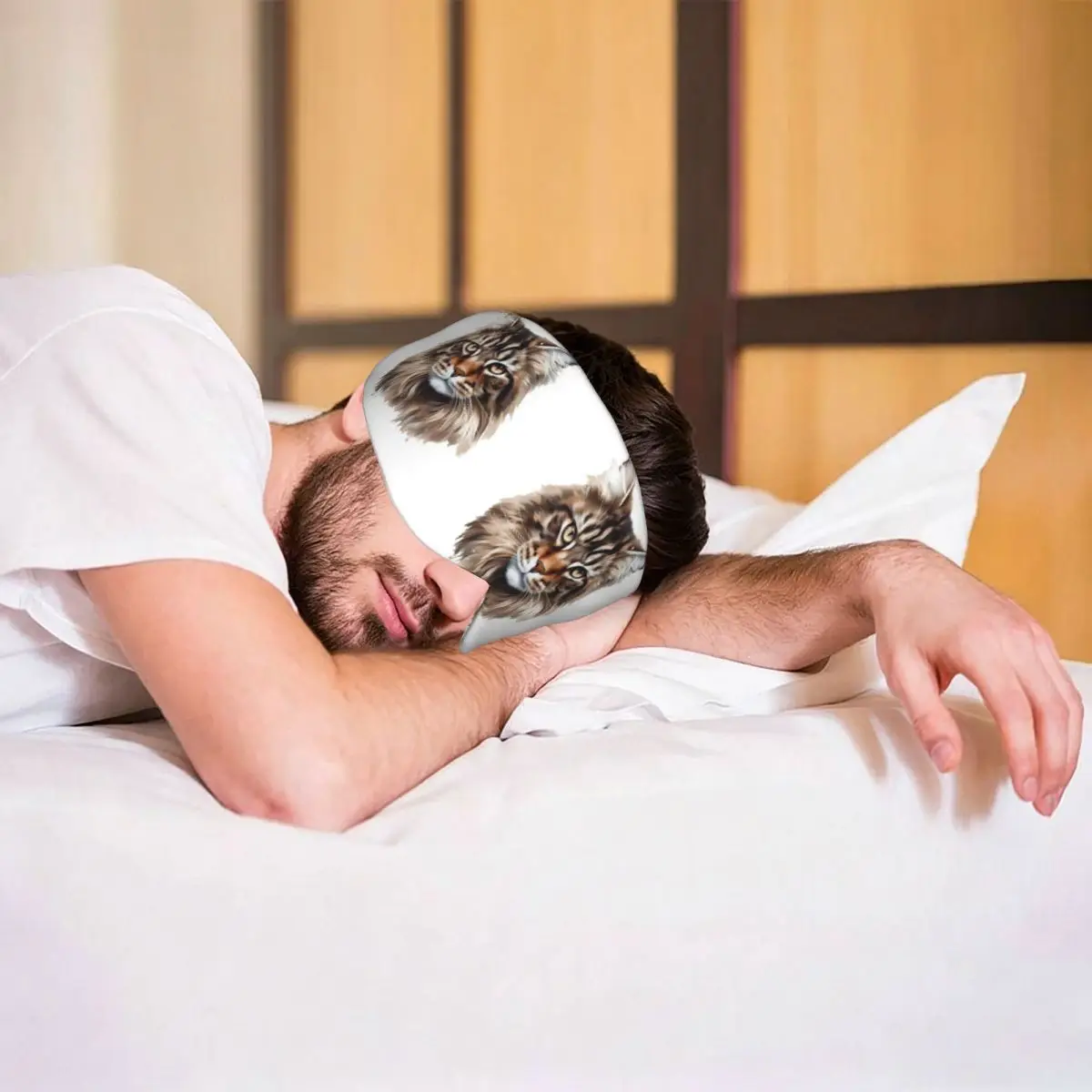 Maine Coon Cat sleep eye mask Light Blocking Portable Eye Cover for Girls Boys Home Sleeping Party Gift Eyeshade eyepatch