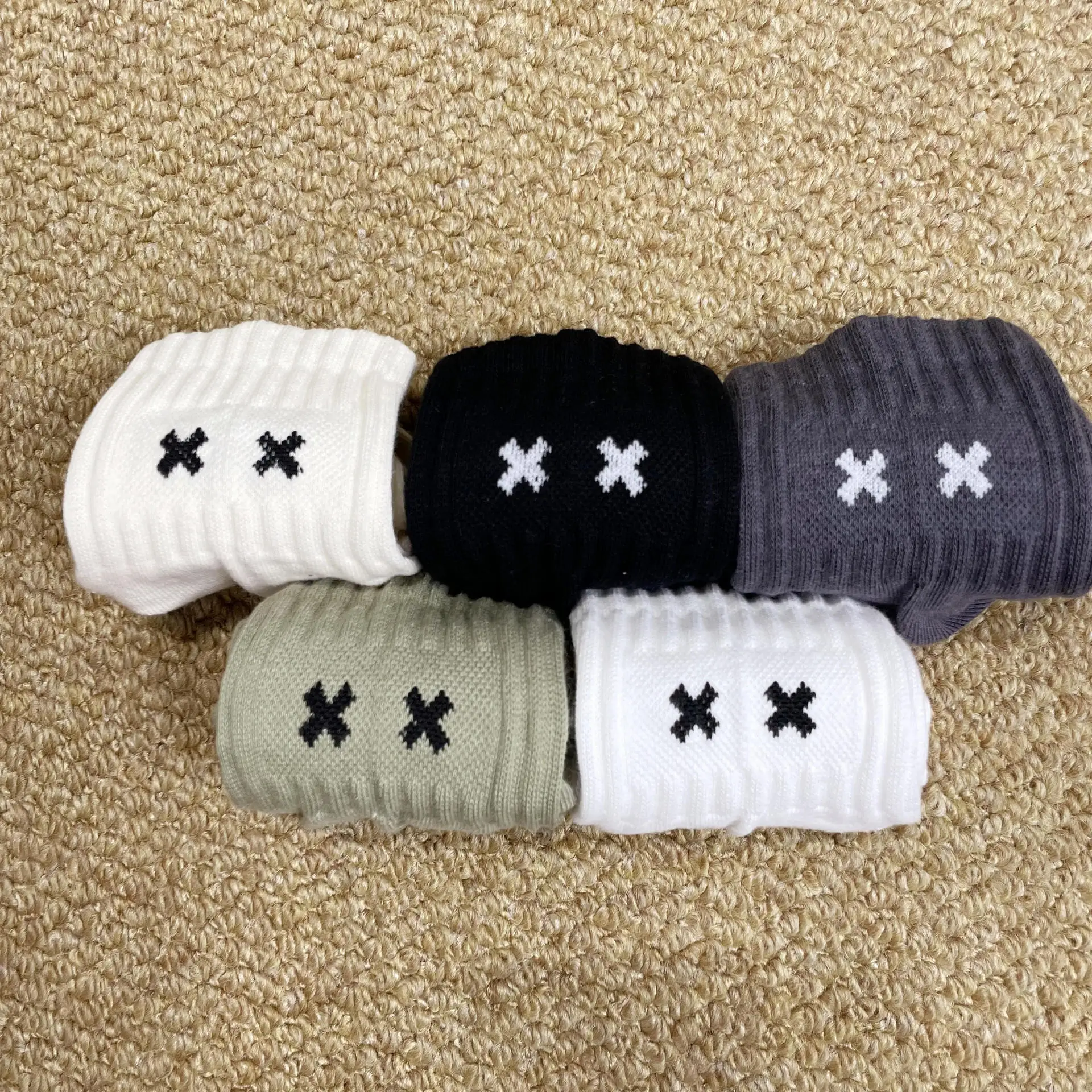 1 pair of unisex XX embroidered socks, men's cotton work socks, breathable ankle cushioning for long-term exercise, men's cyclin