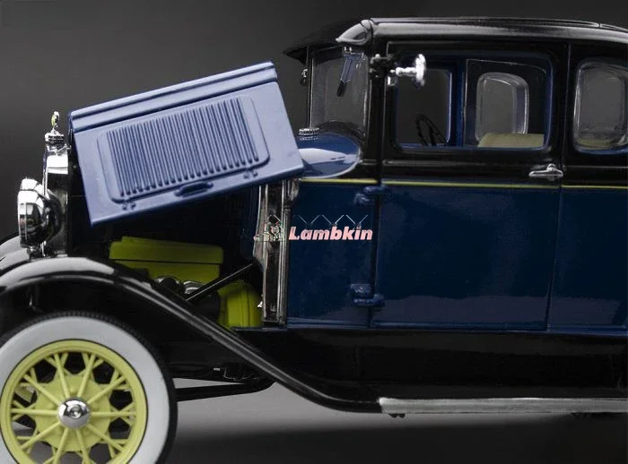 SunStar 1:18 For 1931 A Classic Car Car Model Oldsmobile Collectible Classic Ornaments Gifts