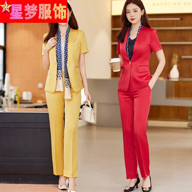 Set completo piccolo alla moda per donna Nuova giacca blazer a maniche corte rossa casual professionale estiva da donna sottile