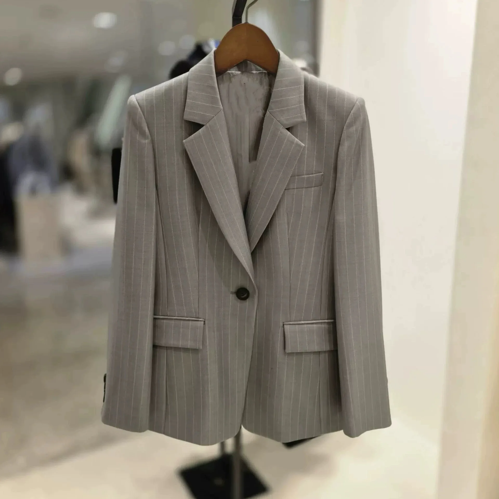 

Classic Lemon Cheese MIC26 Spring Commuter Style Premium Spun Wool Suit Set Elegant Fashionable Women's Long Sleeve Jacket