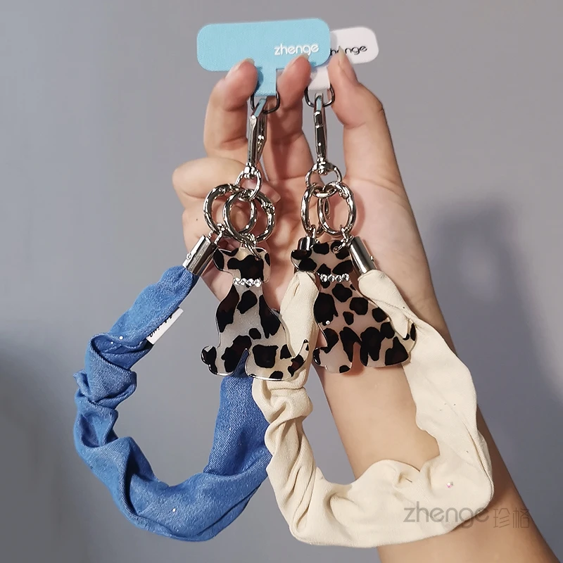 

Ремешок для мобильного телефона, плиссированный шелковый шарф, веревка на запястье, короткий, портативный, для улицы, с защитой от броска, универсальный и универсальный новый продукт