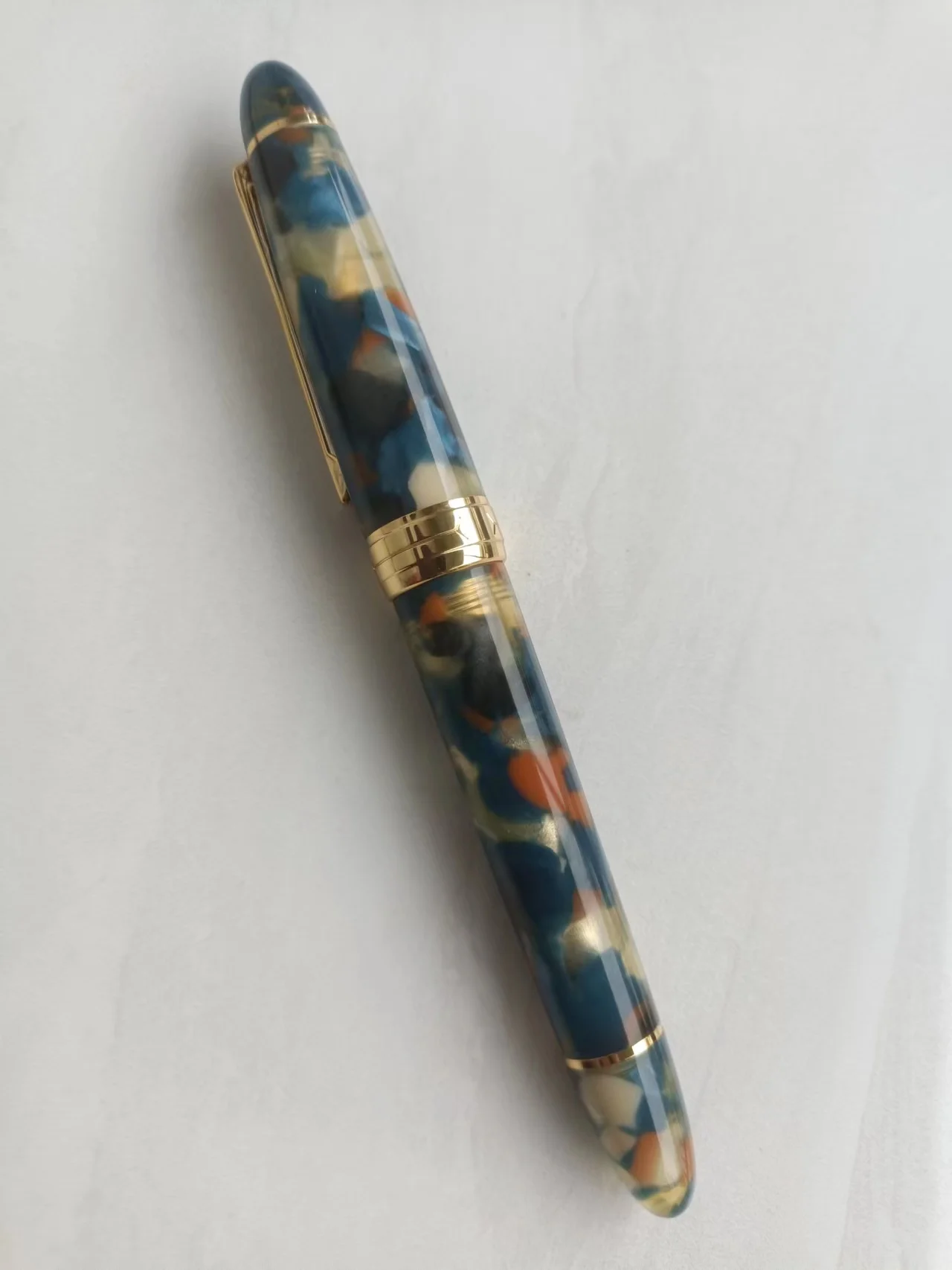 

Перьевая ручка Kaigelu 356, ограниченная серия 2025 года, роскошный пишущий инструмент из фиолетовой смолы и металла, высококачественный отличный пишущий инструмент