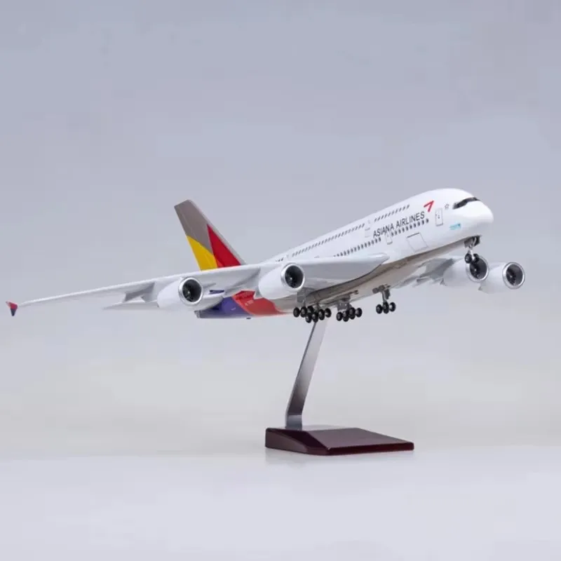 47CM 1:160 Model Aircraft Airbus A380 Korean ASIANA International LED Light Die-casting Machine Collected As A Gift By Aviation