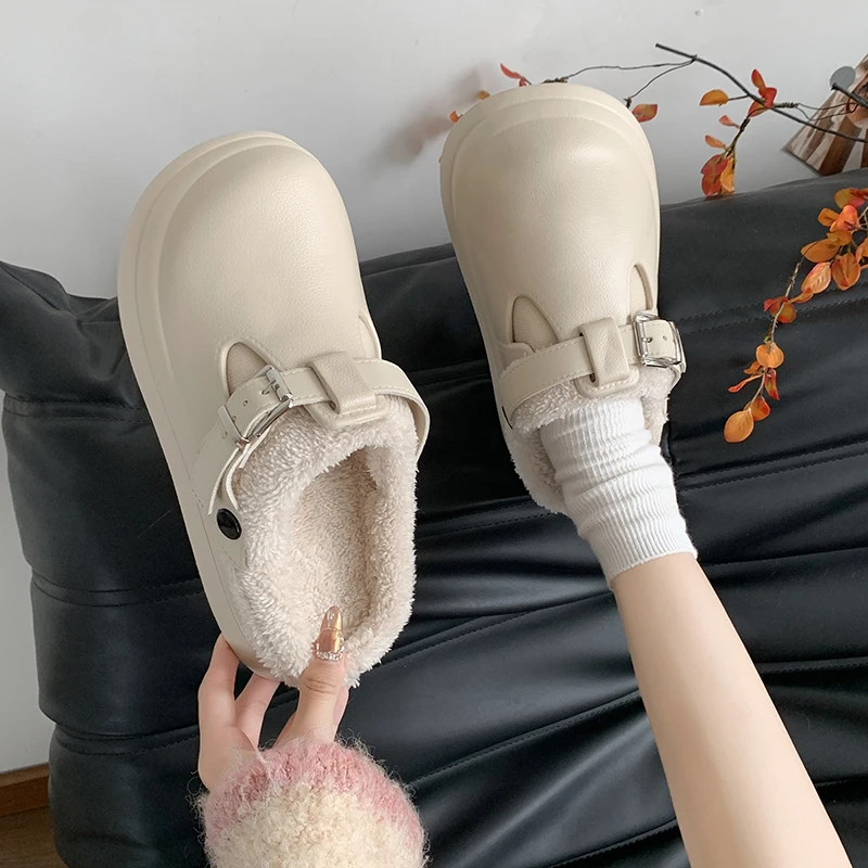 chinelo-feminino-impermeavel-de-eva-com-pelucia-fivela-de-metal-quente-e-macio-sola-grossa-antiderrapante-para-uso-interno-colecao-inverno-2026