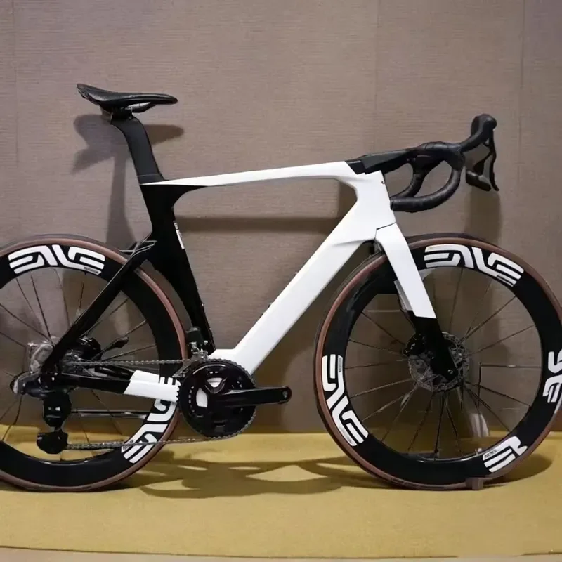 Ultra-light Carbon Fiber Frame Road Bike Hydraulic Disc Brake Customizable Complete Bicycle