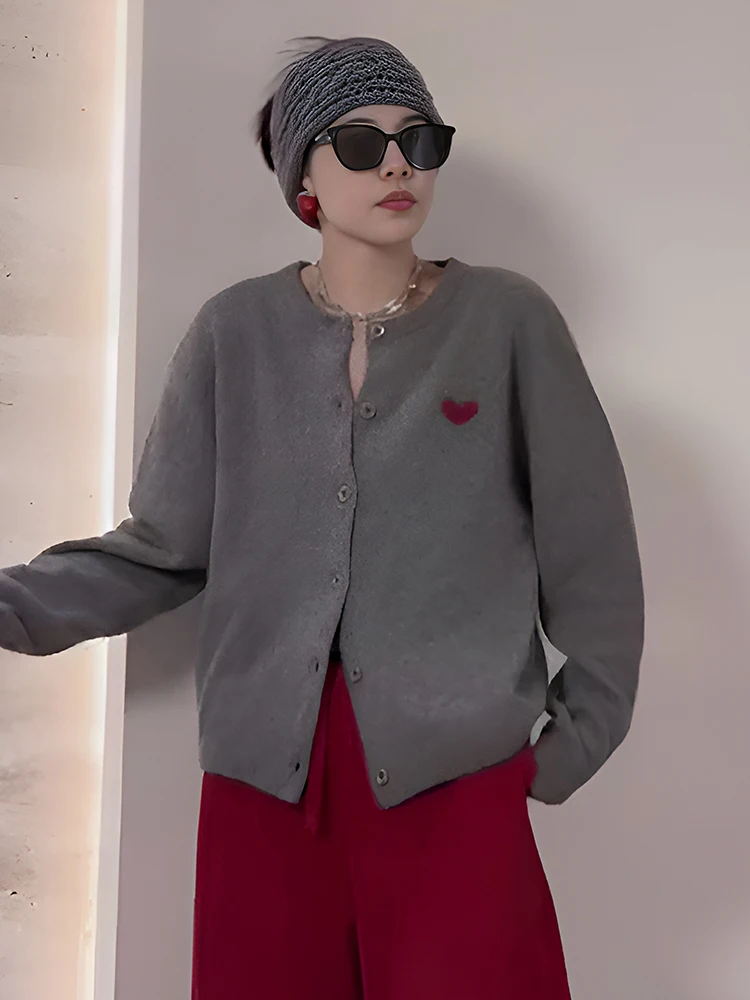 

ay Love Heart Embroidery Long Sve Knitted Sweater Jaet Women's Loose Faionable Beautiful Top Winter Outerwear