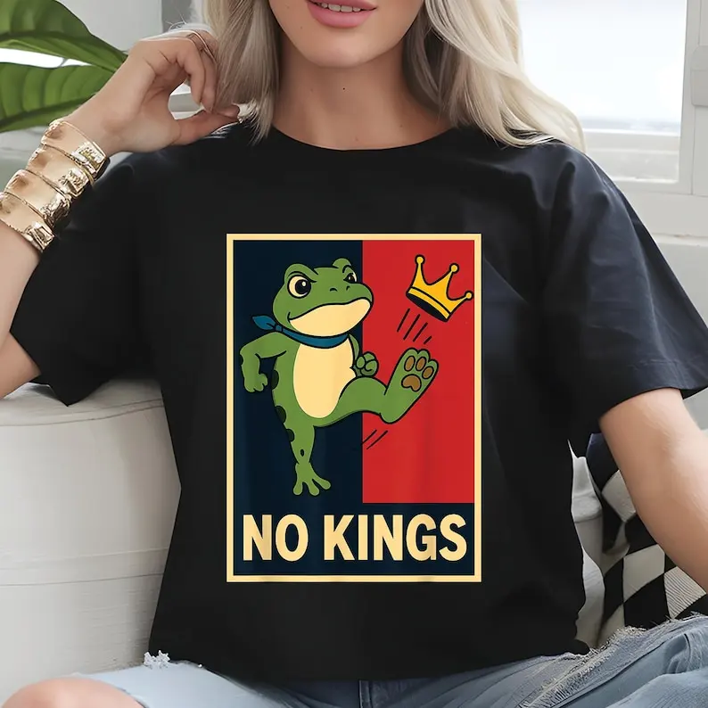 

Portland Frog No King Protest Retro Political Poster Fashion Cartoons Printed T-shirt Tops Unisex Adult Vintage Women Clothing
