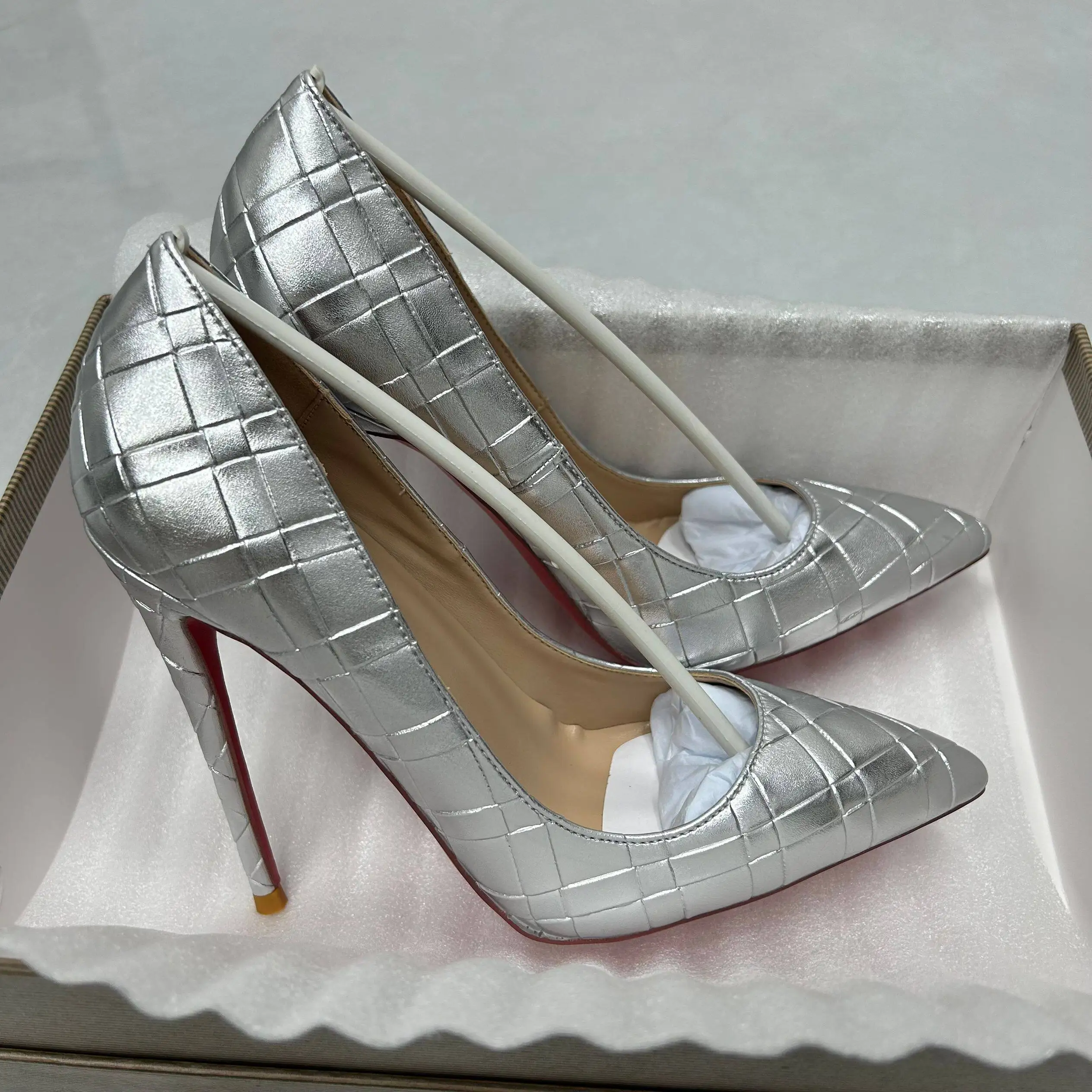 

Red Sole Black Woven Pattern 12cm High Heels For Women Slim Heel Pointed Toe Women’s Sandals Sexy Temperament Single Shoes 10cm