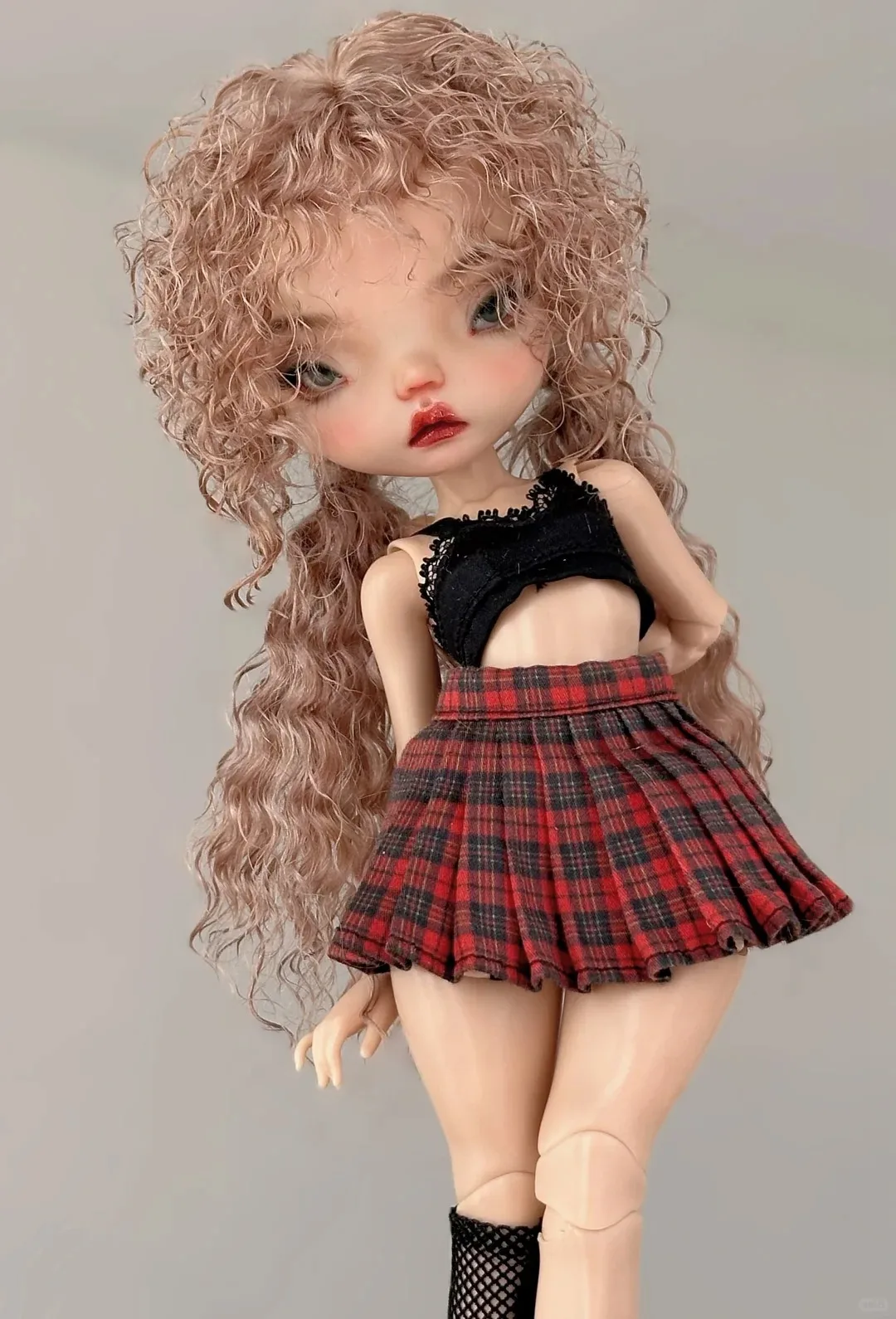 

1/6 весы SD BJD кукла Qbaby улыбка сокровище большая рыба тело смола DIY макияж аниме коллекционная кукла для любителей