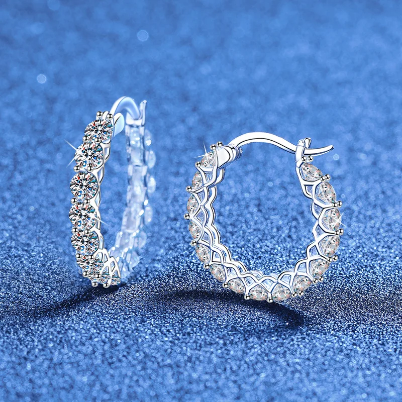 

PT950 Platinum Women Full-Set Moissanite Earrings - Plump stones, neat arrangement, exquisite craft