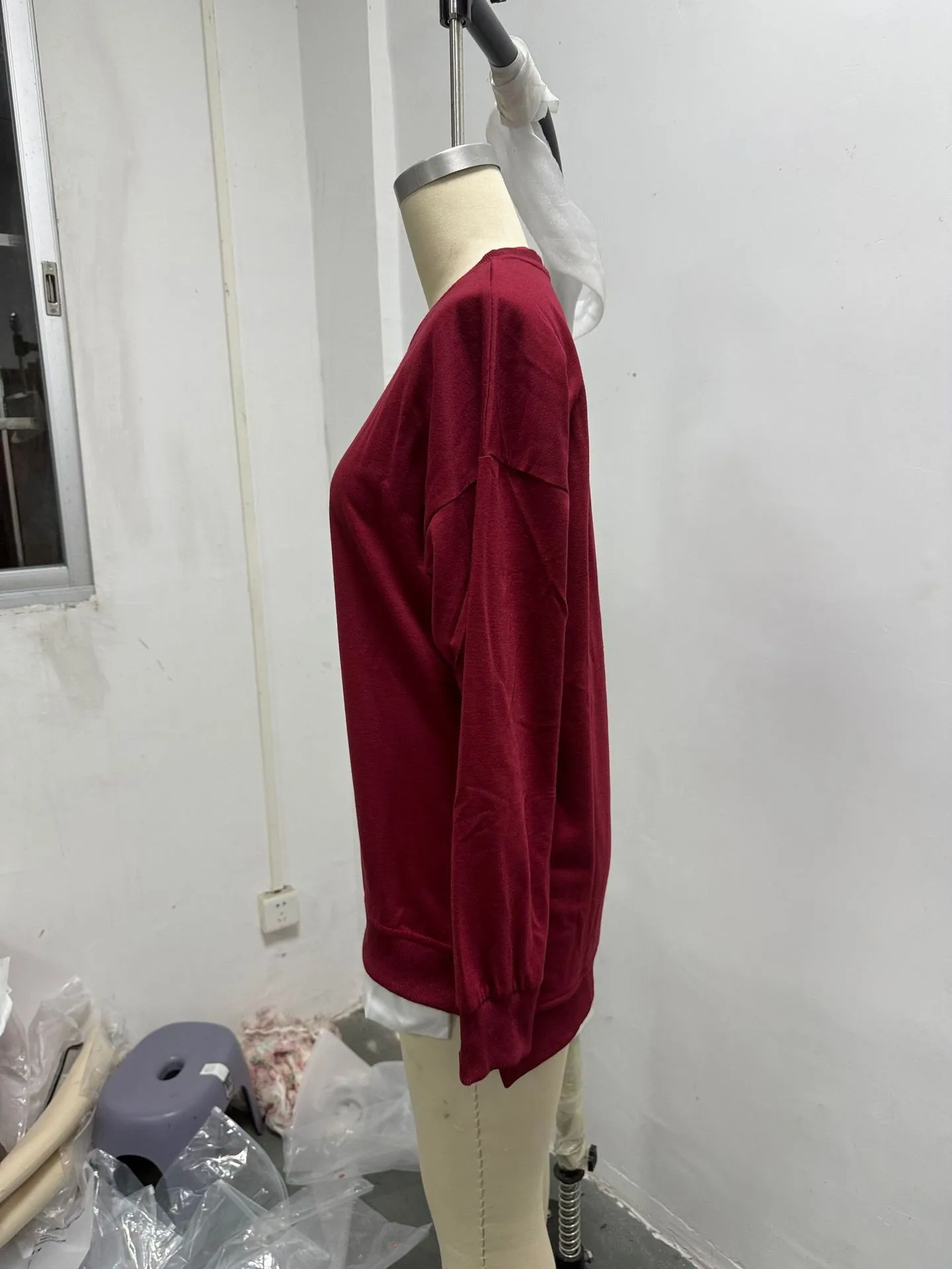 Style Pullover Hoodie Regular Fit Commute Style with Round Neck Asymmetrical No Hood Standard Length Single Women Sweatshirt