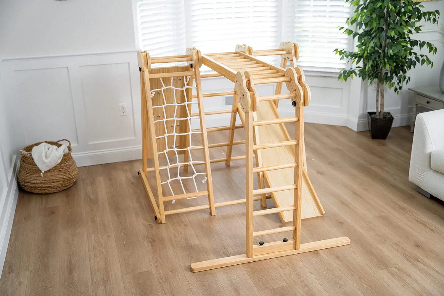 Ensemble de jeu d'intérieur 7 en 1 pour enfants de 2 à 6 ans avec toboggan, mur d'escalade, échelle, filet, barres, balançoire, anneau