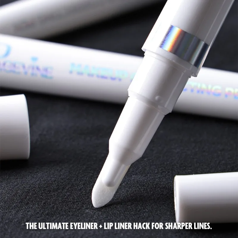 メイクアップ修正ペン ポータブルデザイン 汚れたアイライナーや口紅の間違いを素早く修正する 優しい処方 旅行に便利 汚れなし