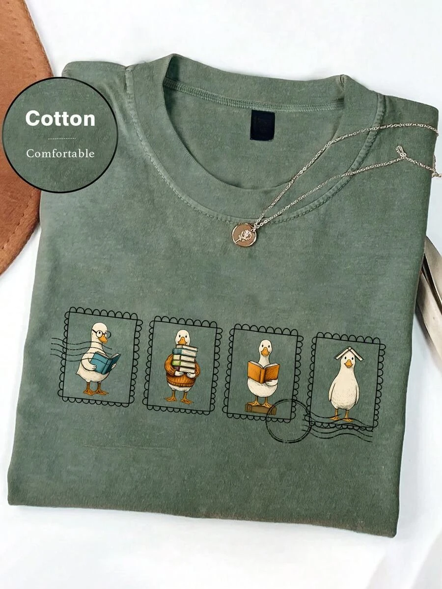 Cute Bookworm Duck T Shirt Women Vintage Olive Sage Green Animal Graphic Tee Funny Reading Book Stamp Print Casual Cottagecore Clothes