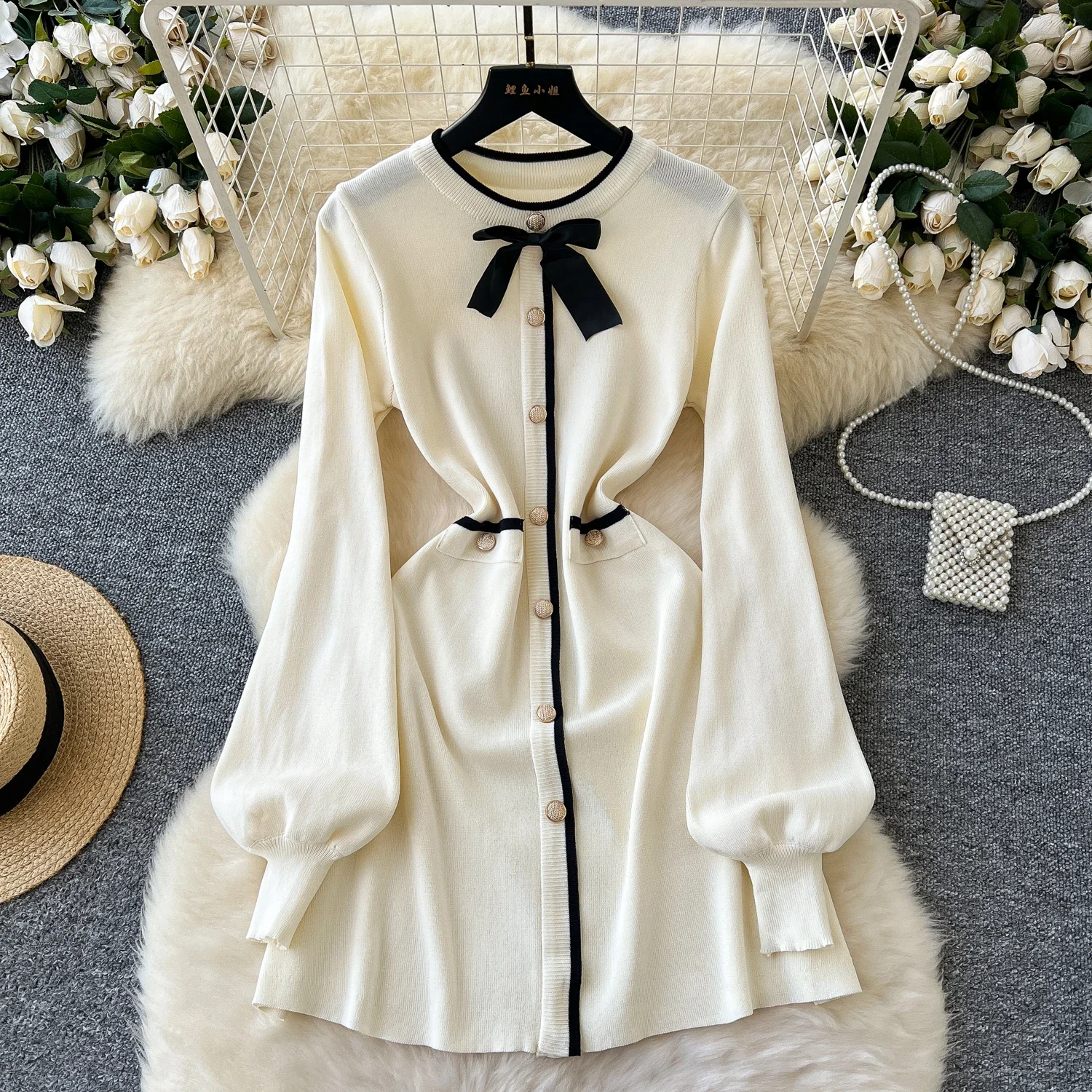

Autumn Knitted Dress O-neck Lantern Sleeve A-line Loose Short Dress Women Swet Collision Color Bow Winter Bottoming Sweater Dres
