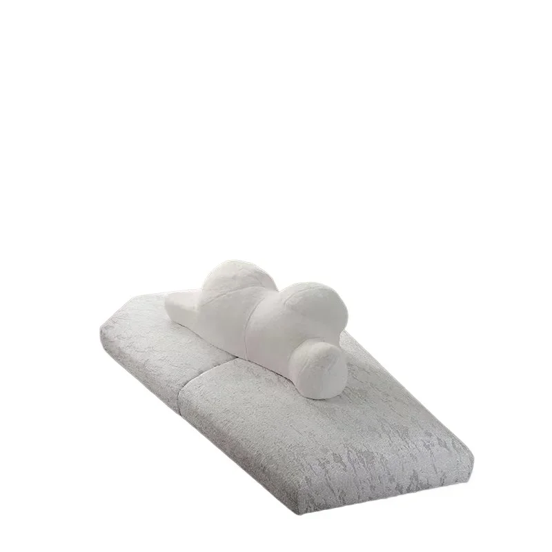 

Italian minimalist, two-way special-shaped large flat model house big bear Internet celebrity polar bear shape sofa