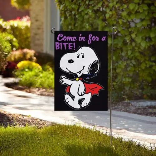 SNOOPY PEANUTS GANG Garden Flag COME IN FOR A BITE! Vampire Halloween12