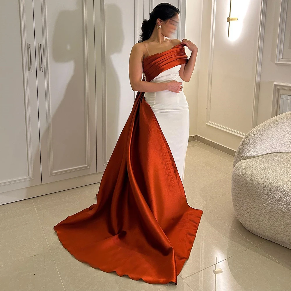 

Elegant Strapless Satin Evening Dress with Panel Train Pleats Saudi Arabia Straight Off the Shoulder Formal Occasion Gowns 2024