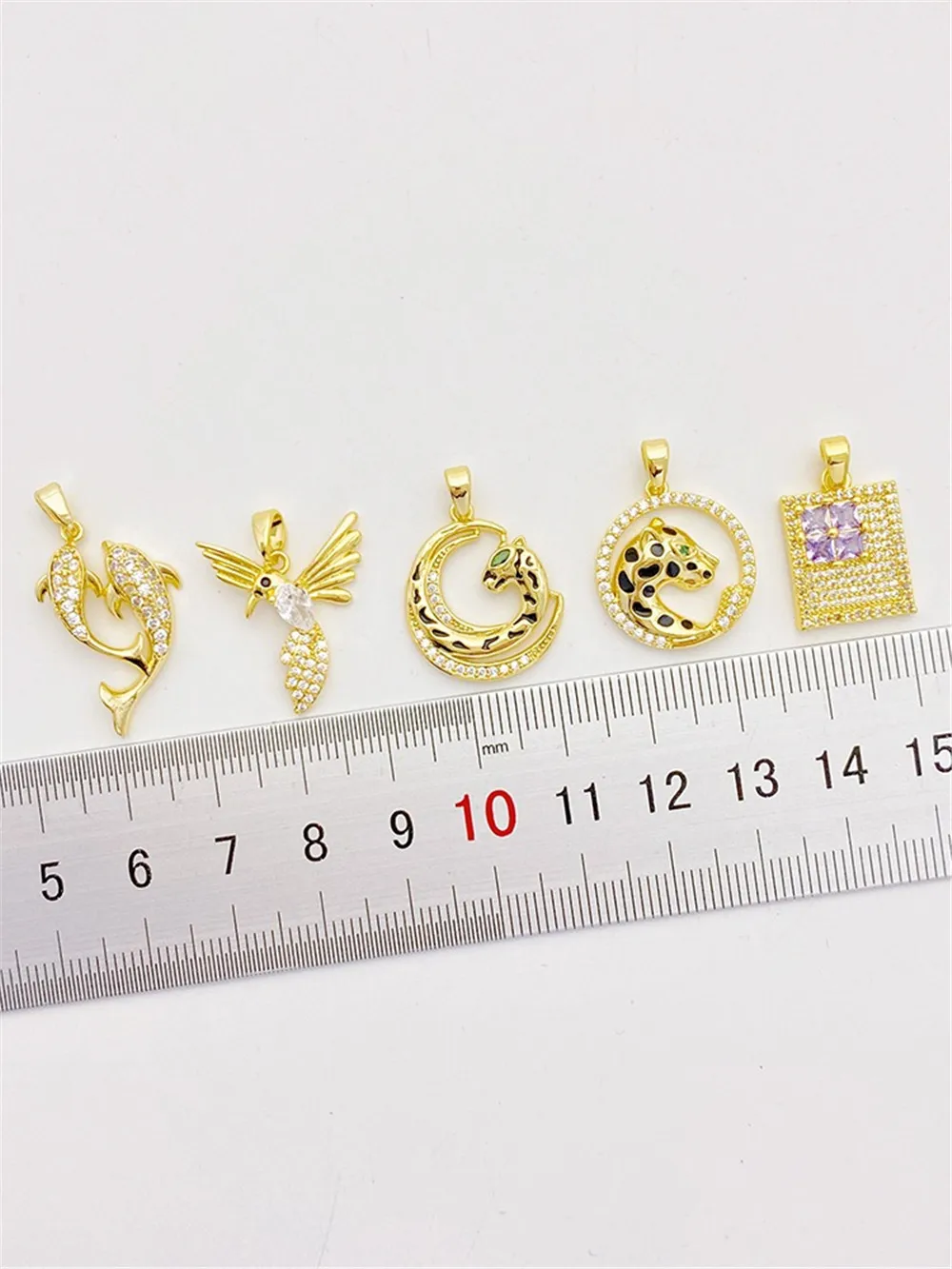 18K Gold Inlaid Zircon Hummingbird Dolphin Animal Pendants Handmade Diy Bracelet Necklace Jewelry Materials L544