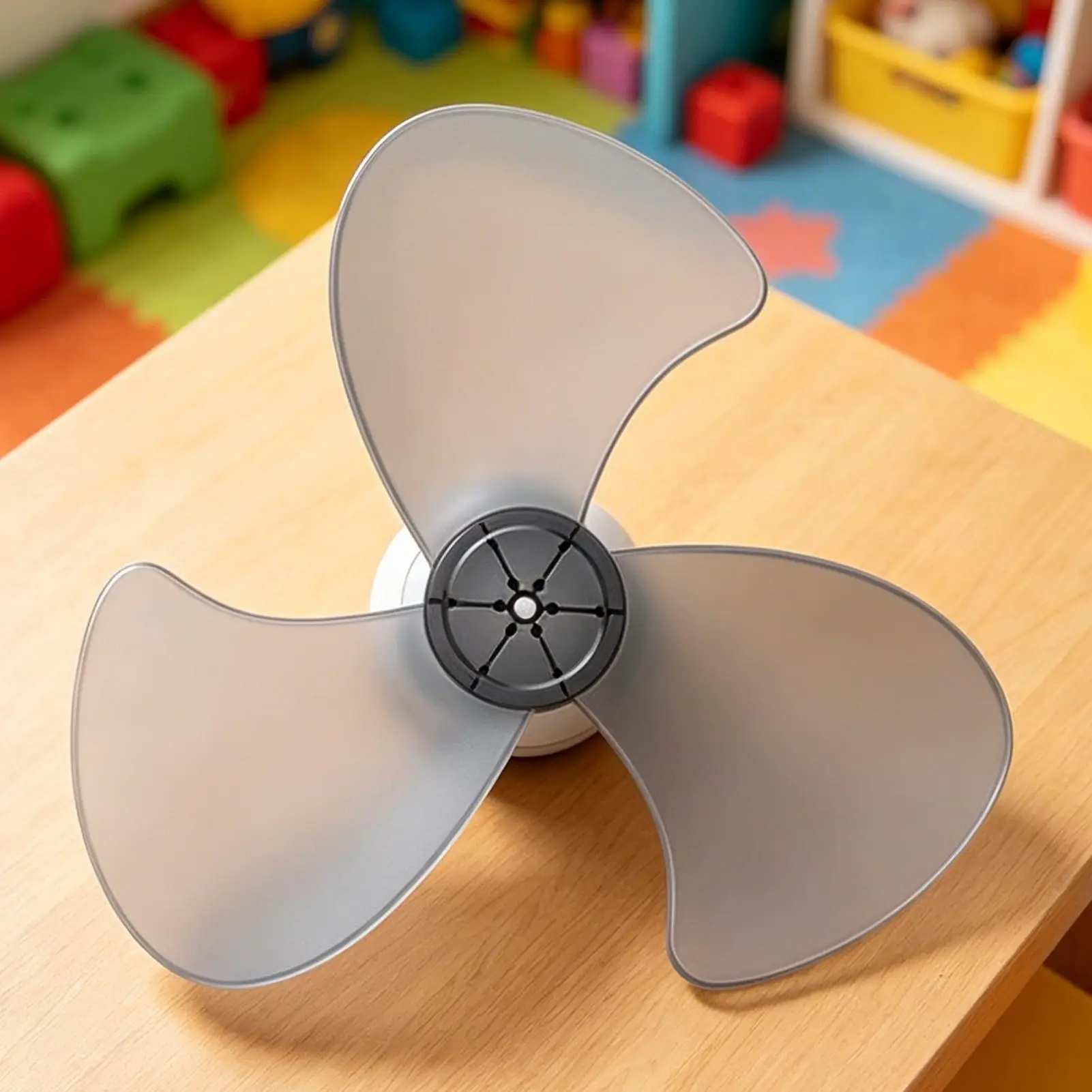 Electric Fan leaves with Nut Cover Replacement fan blades Pedestal Fans Attachments For Indoor Desk Office Dorm