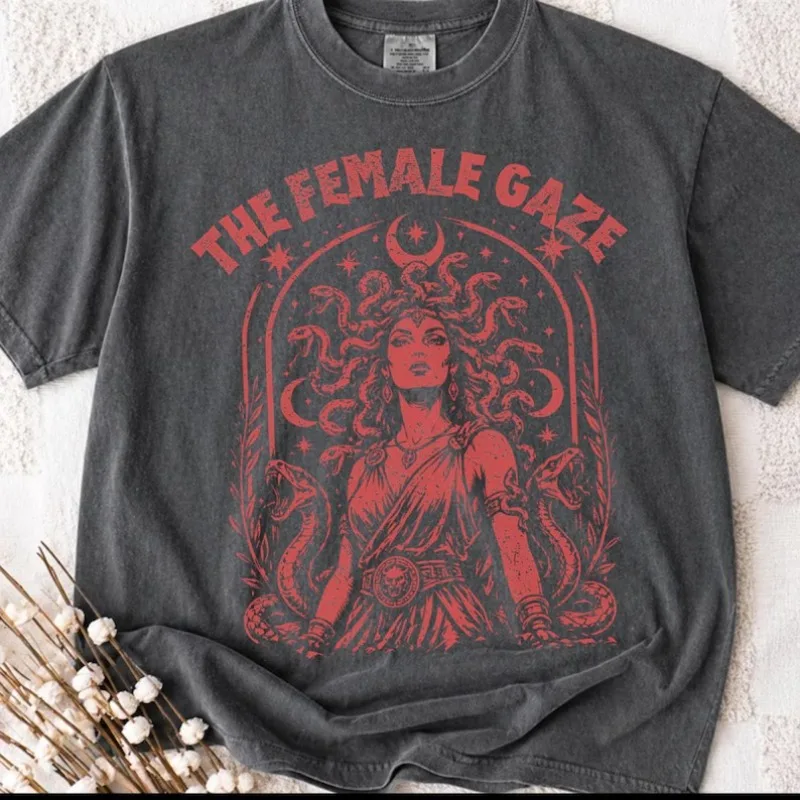Vintage Medusa Feminist Tee Retro Pop Art Empowerment T Shirt Men's Women Tops Tee Casual Trendy Oversized Loose Short Sleeve