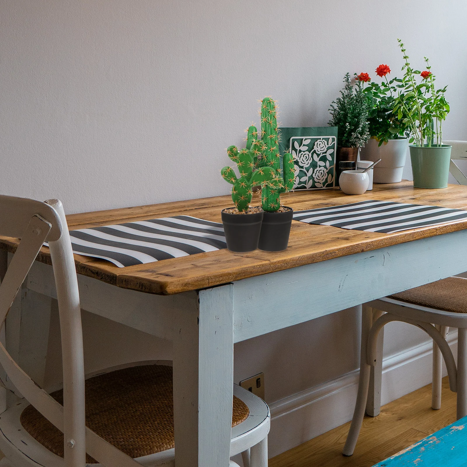 

2pcs Artificial Succulent Plants Fake Cactus Bonsai Decor Plastic Lifelike Home Office Desktop Tabletop Decor