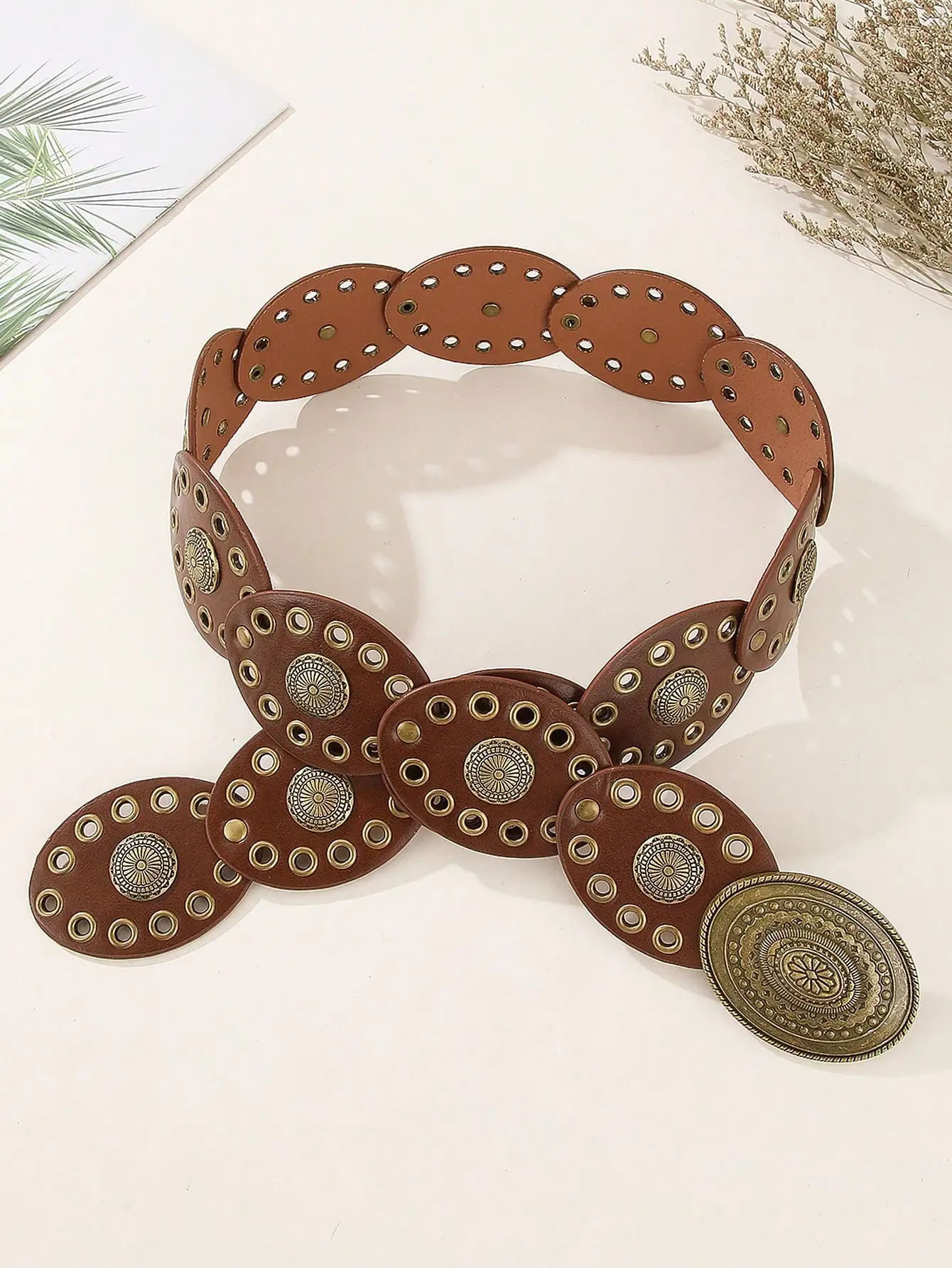 قطعة واحدة من حزام بإبزيم معدني بيضاوي بني للسيدات، إكسسوارات عصرية، قطعة واحدة على الطراز البوهيمي الغربي للهالوين