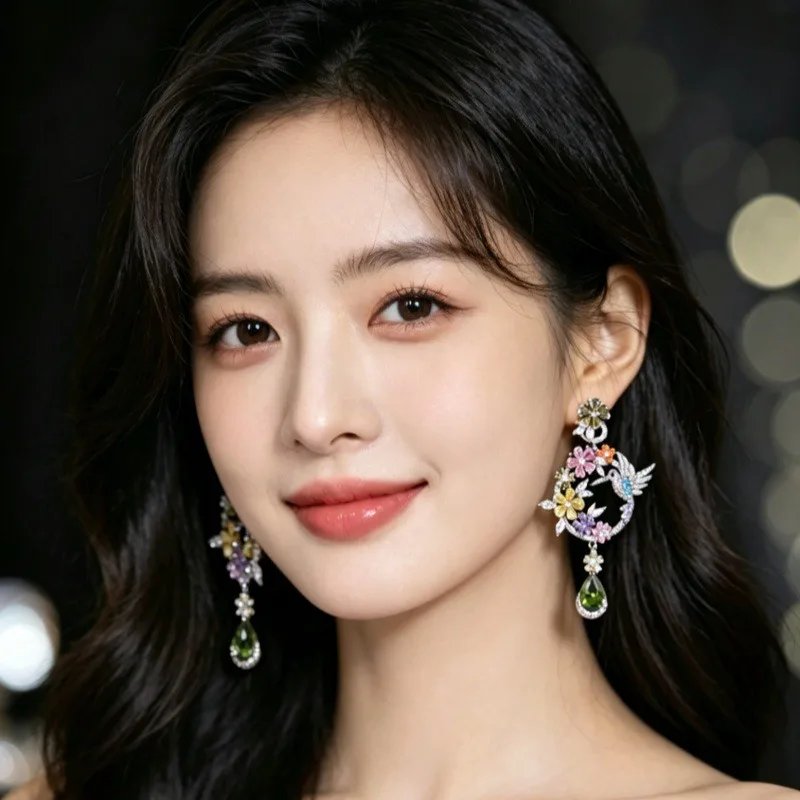 Luxury heavy industry zircon inlaid exquisite design earrings fashionable and elegant geometric women's jewelry