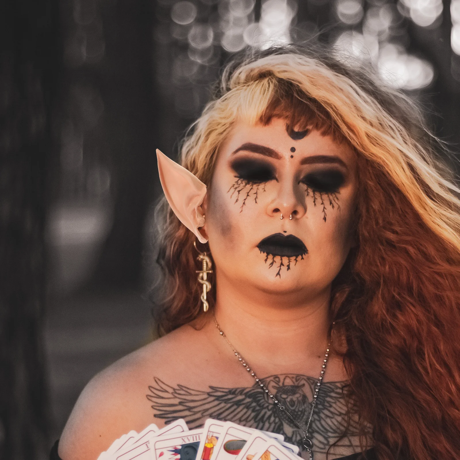 Para Halloweenowych Uszu Wróżki Elfowej, Akcesoria do Cosplayu, Lateksowe Rekwizyty Kostiumowe, Dekoracyjne Uszy Symulacyjne na Świąteczne Przebranie na Bal Maskowy