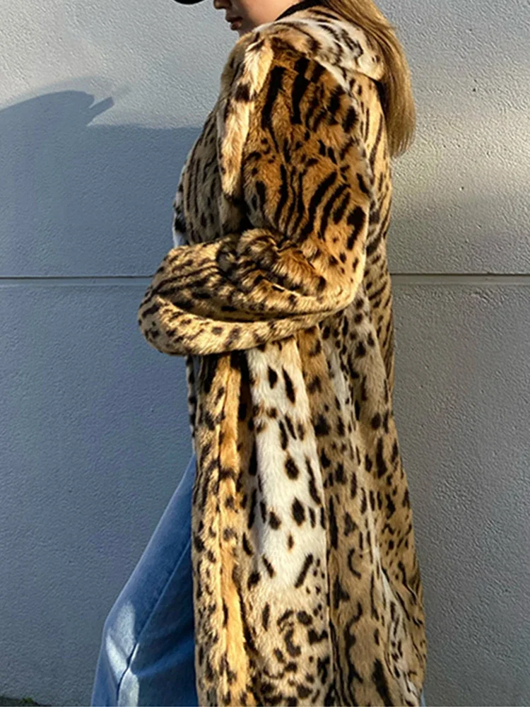 Winter Long Warm Thick Leopard Fluffy Faux Fur Coat Women Tiger Print Runway Loose Luxury Designer Clothing Women 2025 Fashion