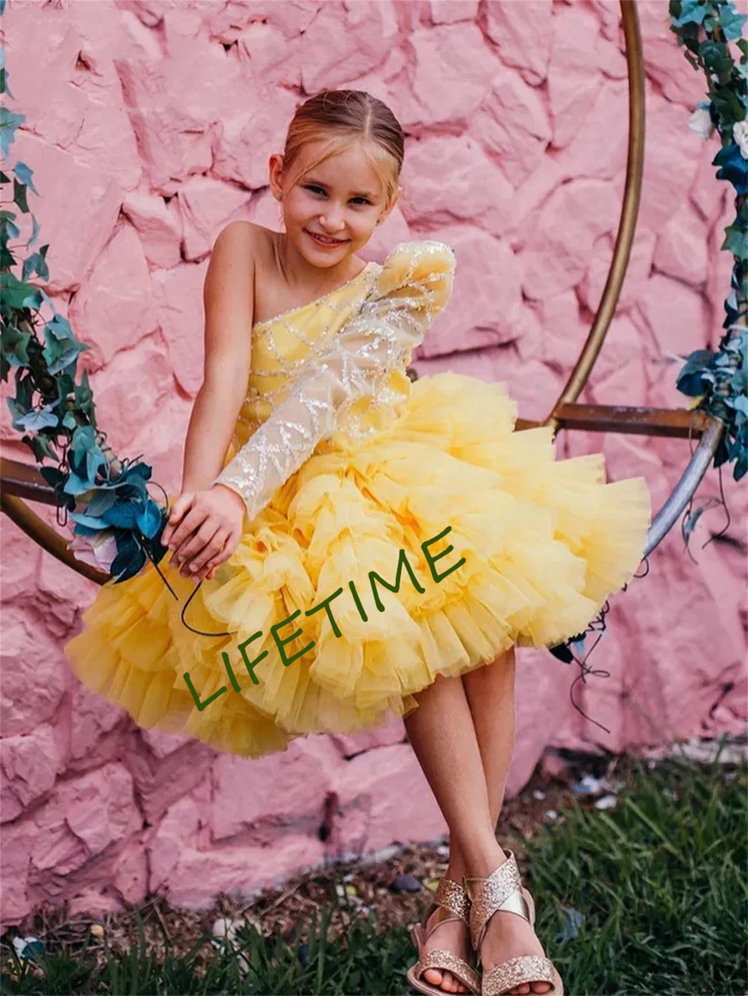 

Puffy Baby Girl Dress Yellow Layers Flower Girl Dresses Cute Girl Princess Dress Girl Wedding Party Dress Child Kids Dresses