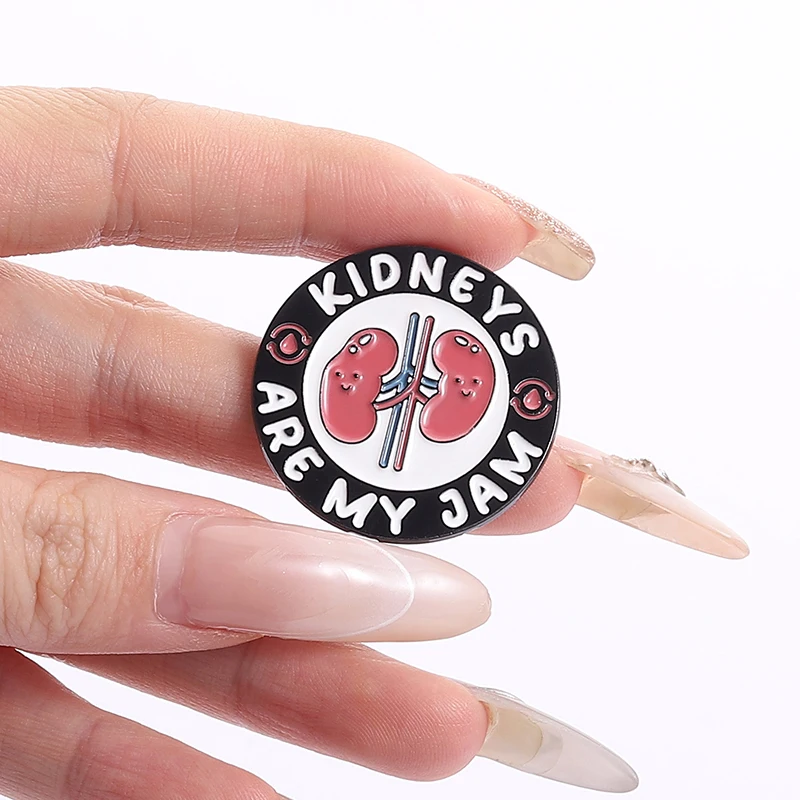 الكرتون علم الكلى المينا دبابيس الكلى هي مربى الجهاز الطبي غسيل الكلى بروش شارة التلبيب مجوهرات هدية للأطباء والممرضات