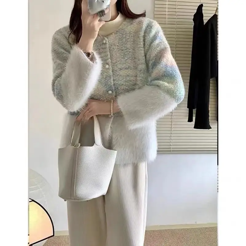 

Womens Winter Clothing 2023 New Fashion Pearl Button Sweater Cardigan Women's Top Gentle Mink Fleece Knit Jacket for Women V183